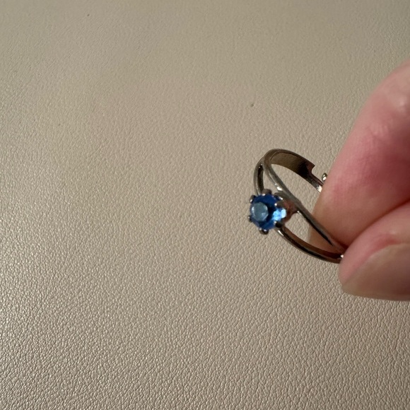 Silver Ring Set ๐ - Picture 7 of 7